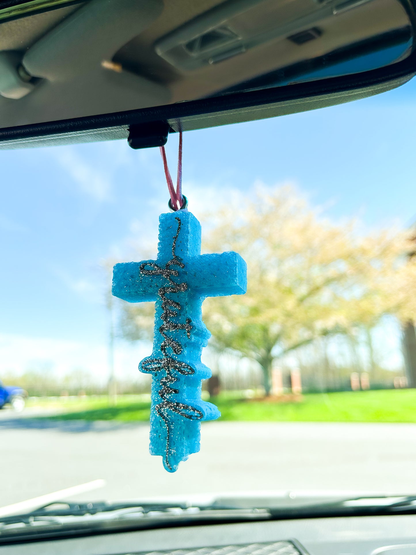 Grateful Cross Freshie