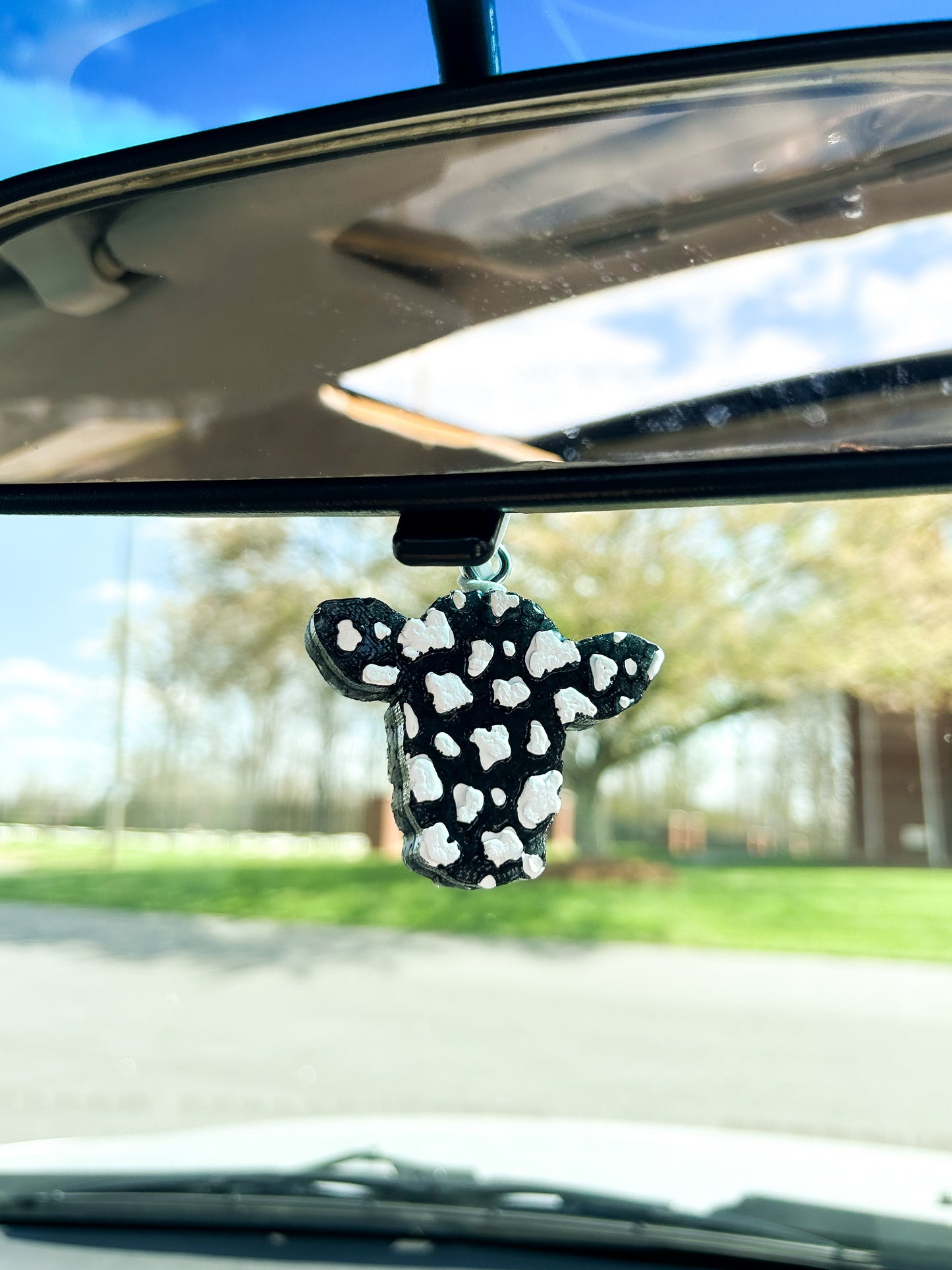 Cow Head with Cow Print Freshie